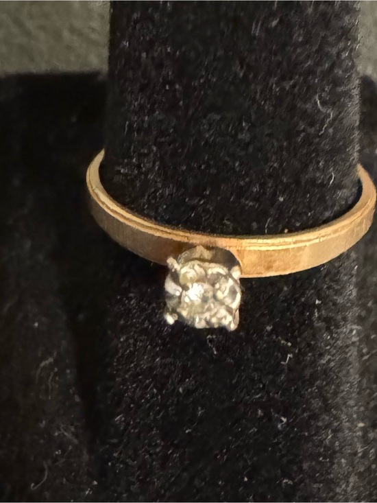 None Jewelry - Classic Brushed 14kt Gold Solitaire Ring with Natural Diamond